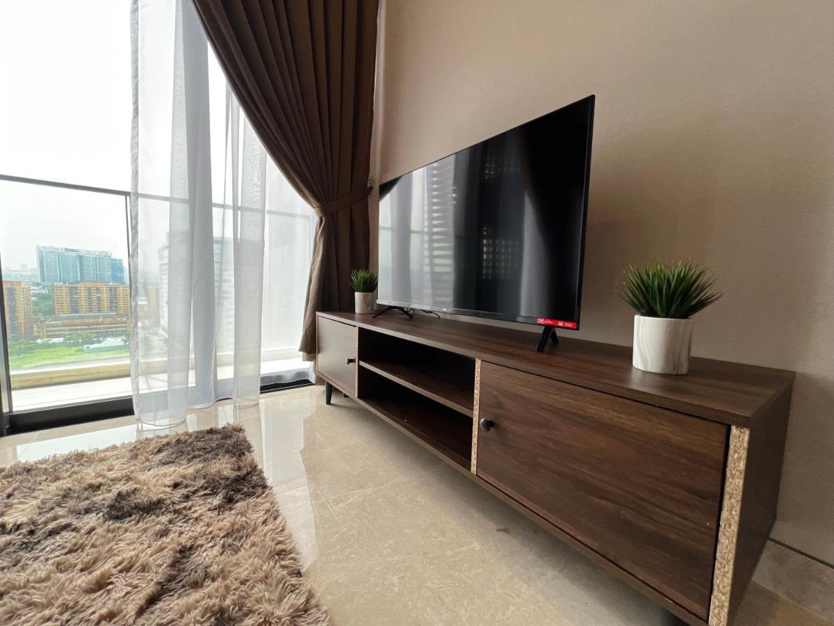 Lucentia Residence Bbcc Lalaport At Kuala Lumpur By Luxe Home Экстерьер фото