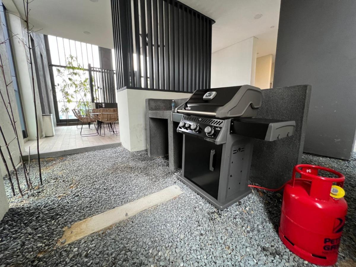Lucentia Residence Bbcc Lalaport At Kuala Lumpur By Luxe Home Экстерьер фото